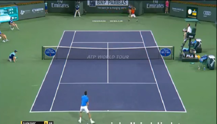 Novak Djokovic vượt khó vào vòng 4