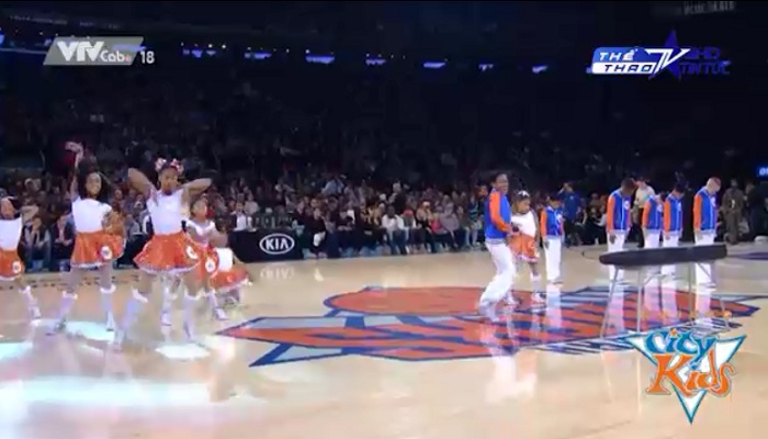 "Knicks City Kids": "quậy tưng" sàn đấu NBA