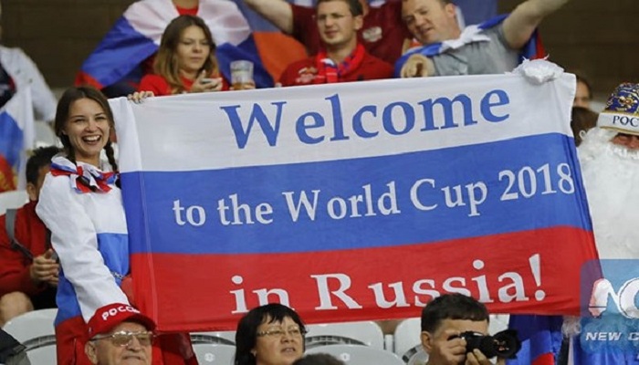 Người dân Nga chào mừng World Cup 2018