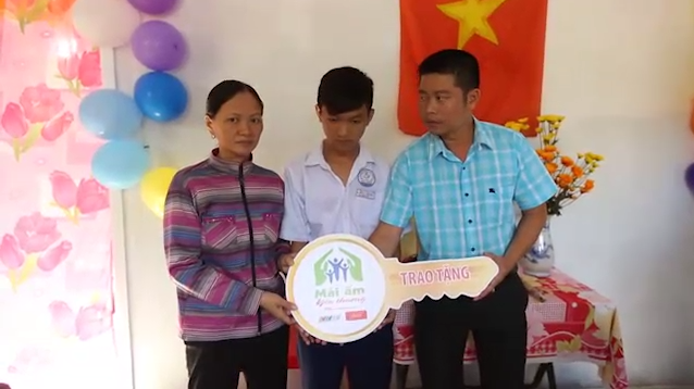 Truyền hình cáp Việt Nam trao tặng “Mái ấm yêu thương” cho gia đình chị  Phan Thị Trang Dung
